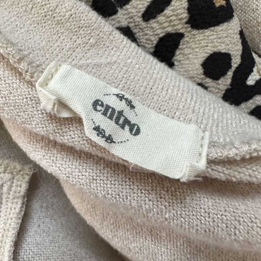 Entro Boutique Beige Black Leopard Print Oversized Pullover Sweater XL - Picture 10 of 10